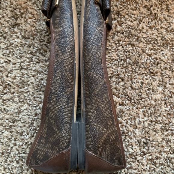Michael Kors logo bow flat size 7 - Picture 4 of 4